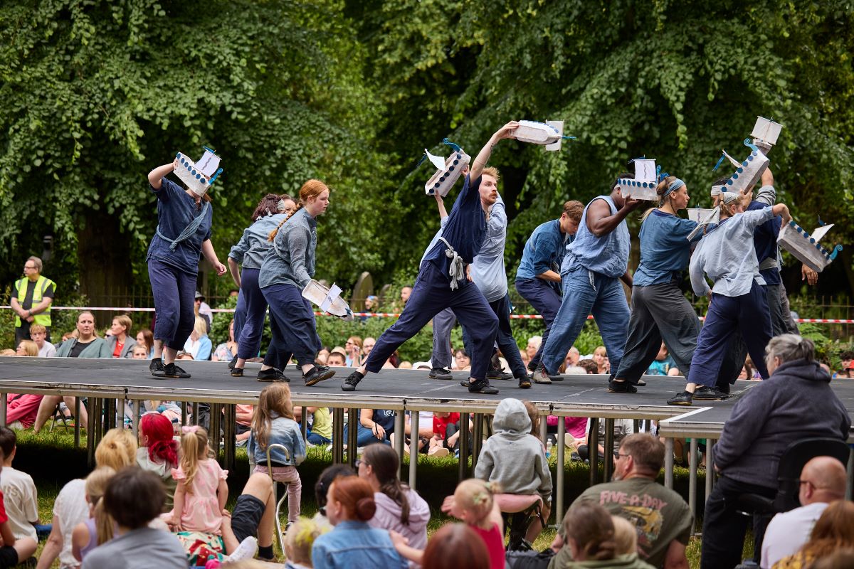 Outdoor theatre in Bedworth